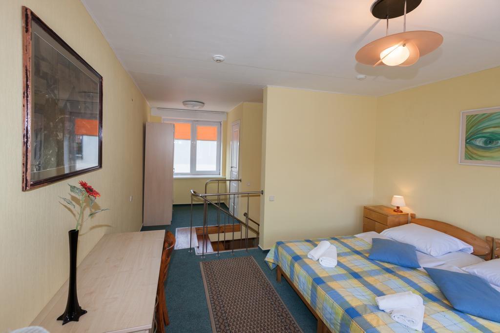 Info Hotel Apartments Palanga Phòng bức ảnh